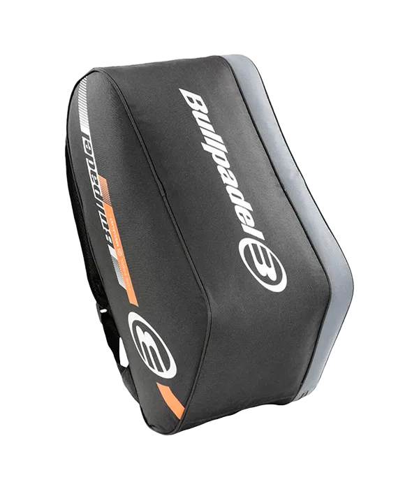 Paletero Bullpadel Tour Negro 2025