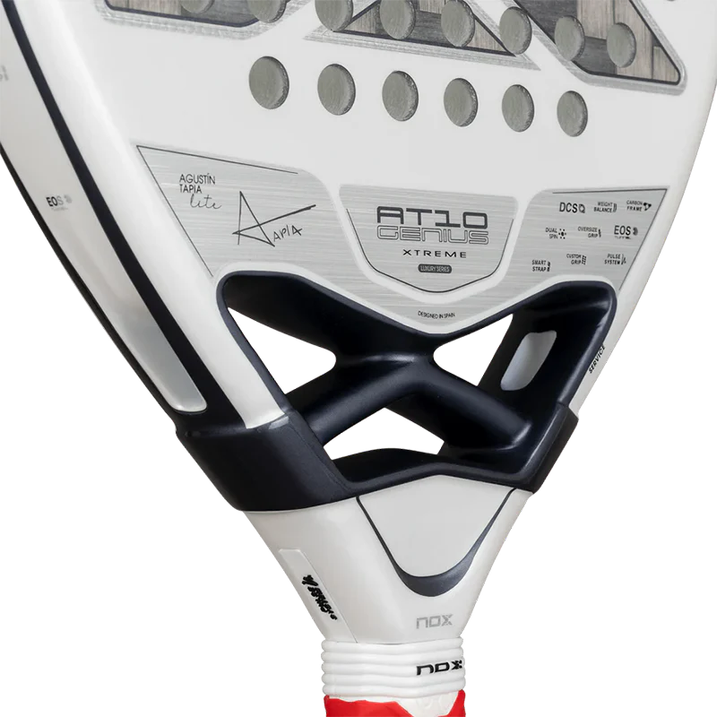 Pala Nox AT10 Genius 12K Xtrem Lite by Agustin Tapia 2026