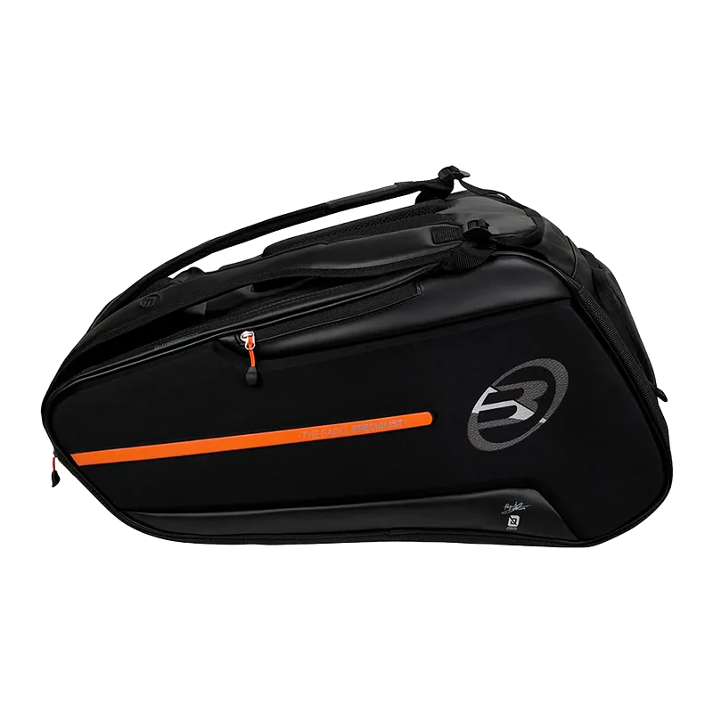 Paletero Bullpadel Hack Negro 2026