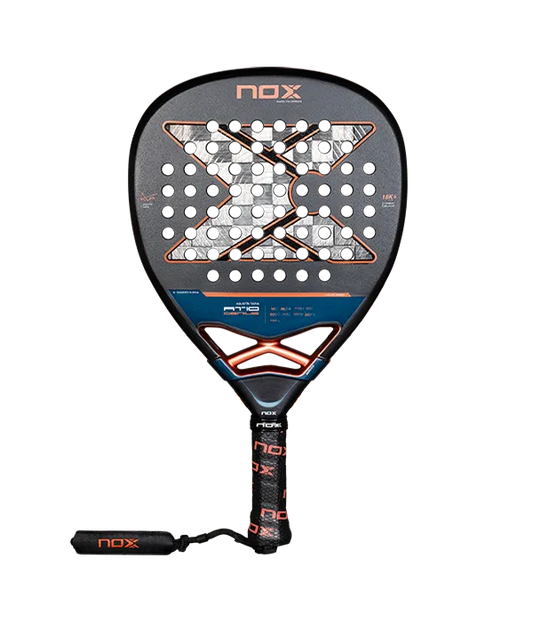 Pala Nox AT10 Genius Attack 18K 2025 Agustín Tapia