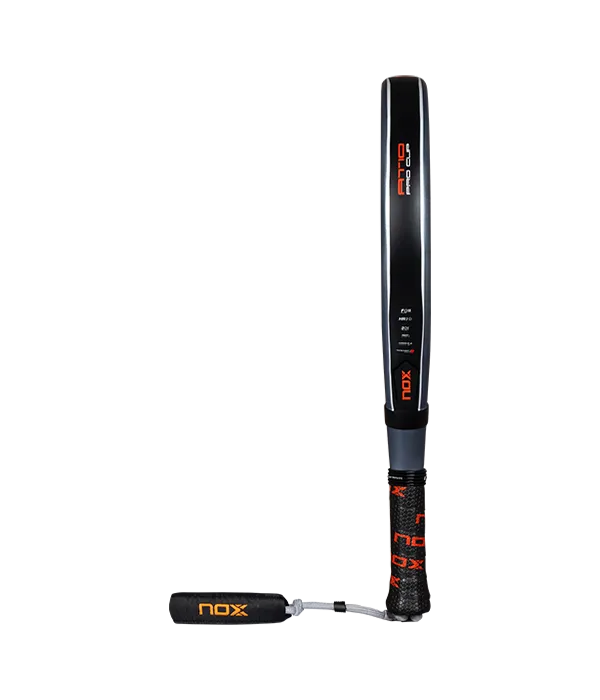 Pala Nox AT10 Pro Cup Comfort 2025 Agustín Tapia