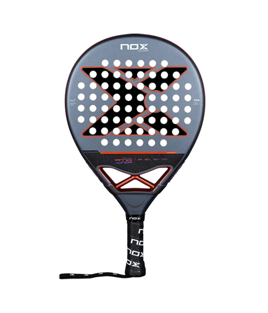 Pala Nox AT10 Genius JR 2025 Agustin Tapia