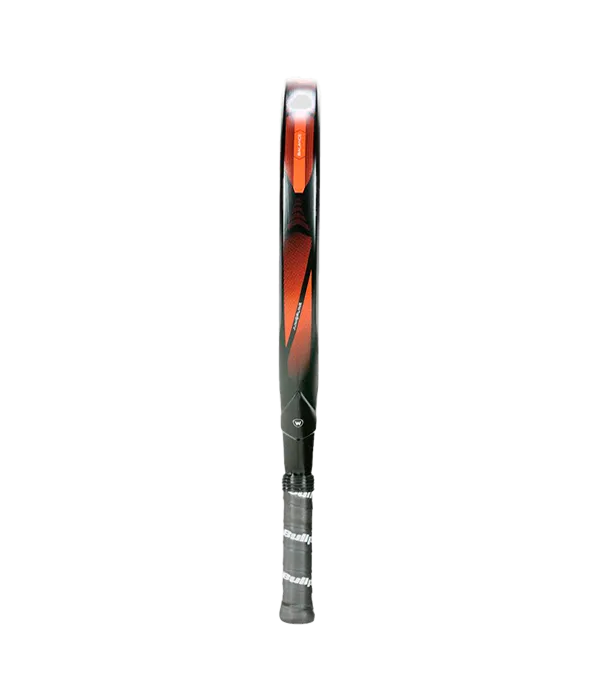 Pala Bullpadel VERTEX 04 Junior 2025 Juan Tello